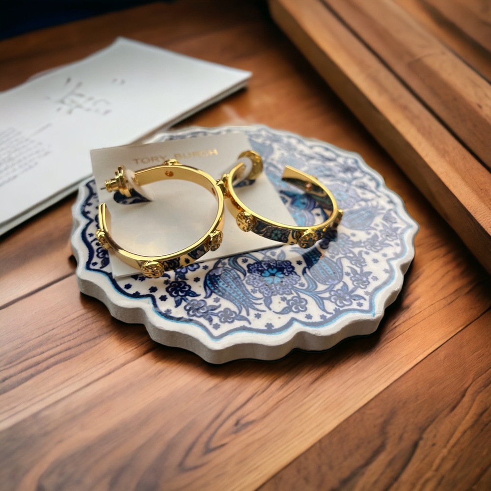 Tory Burch miller Gold Tone hoops